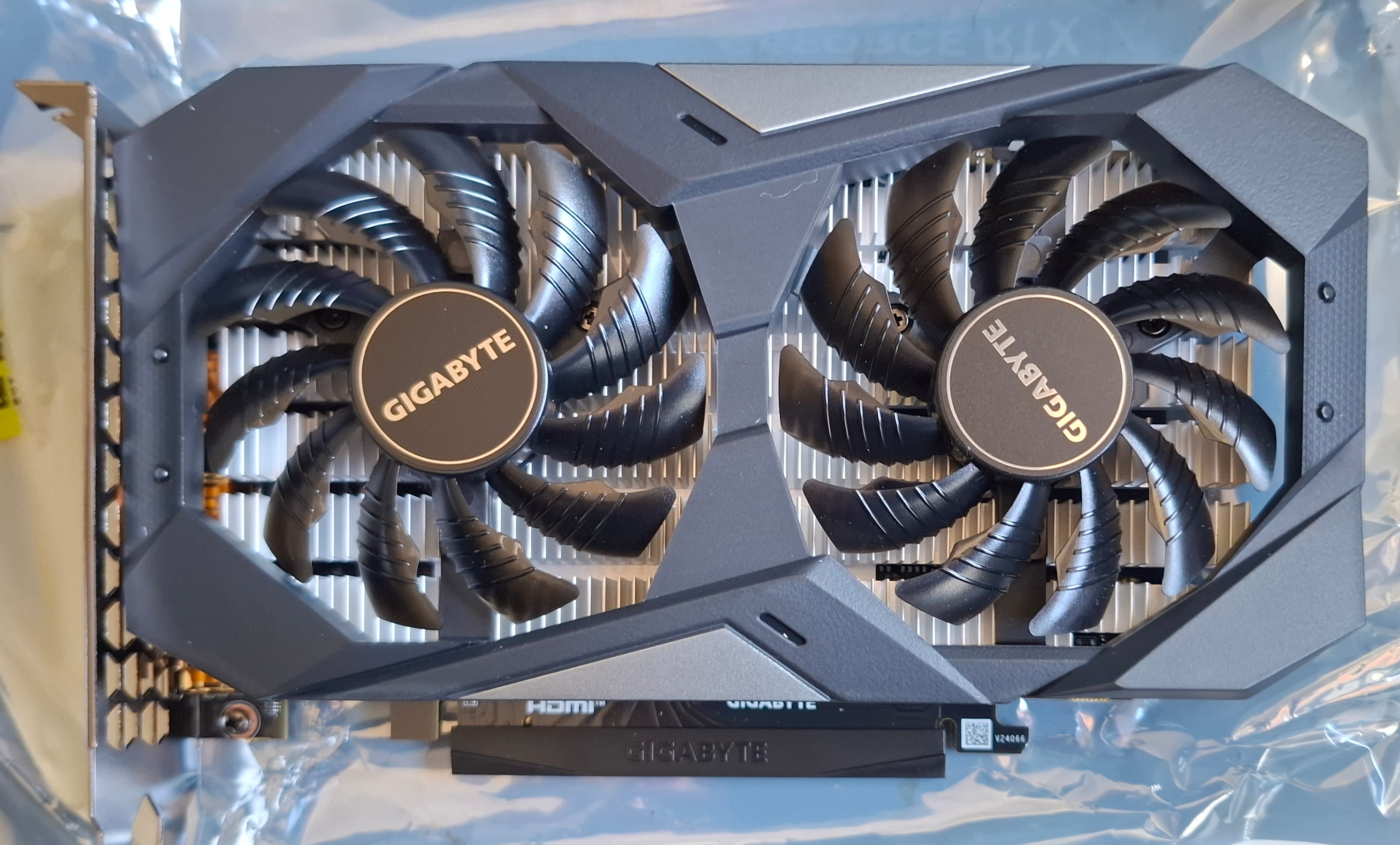 RTX 3050 unboxed
